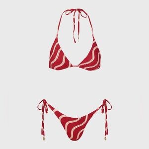 Elegant Red and White Wave Bikini Set